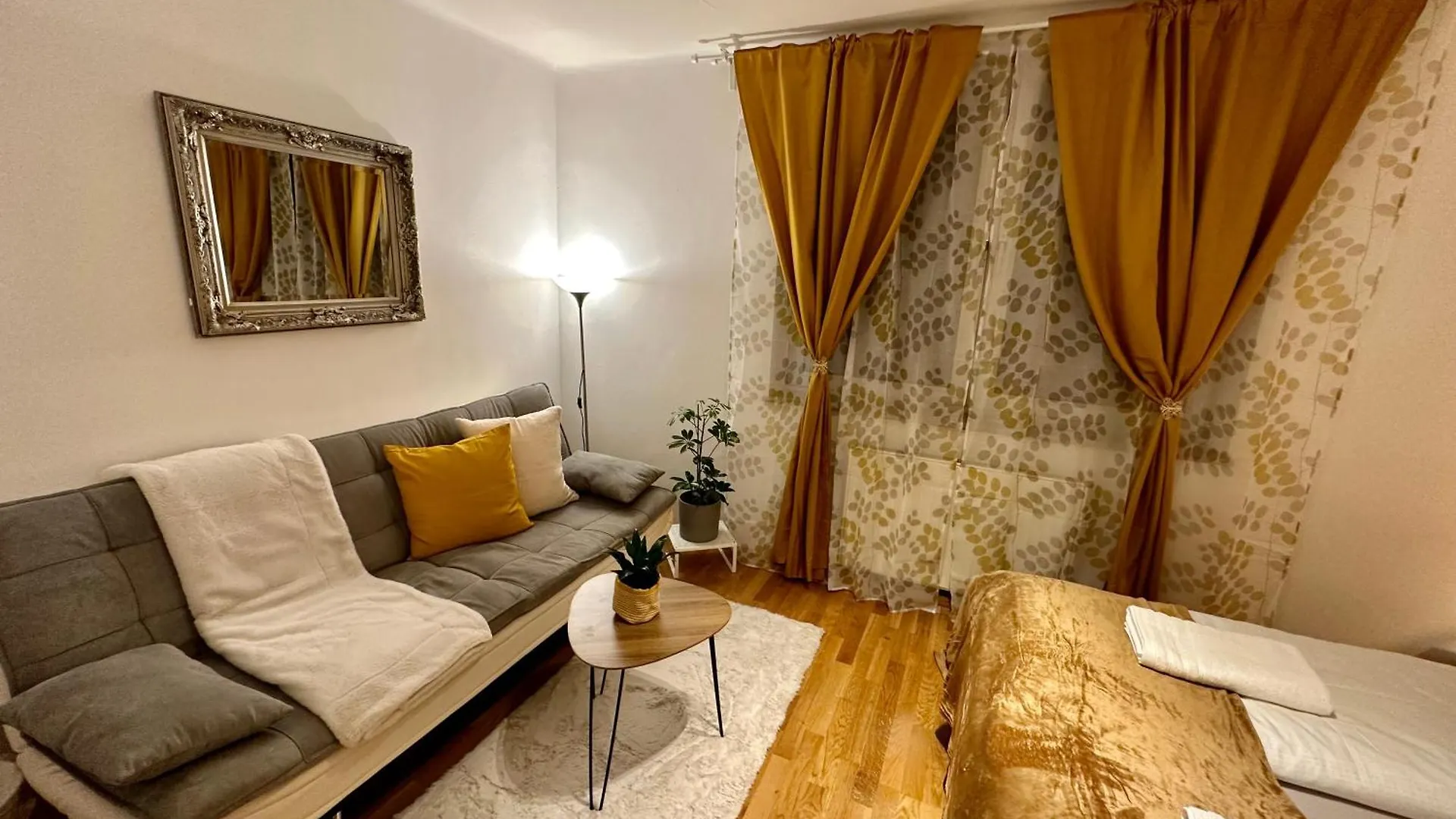 The Peaceful Garden Family Stay With Free Parking Salzbourg Hébergement de vacances