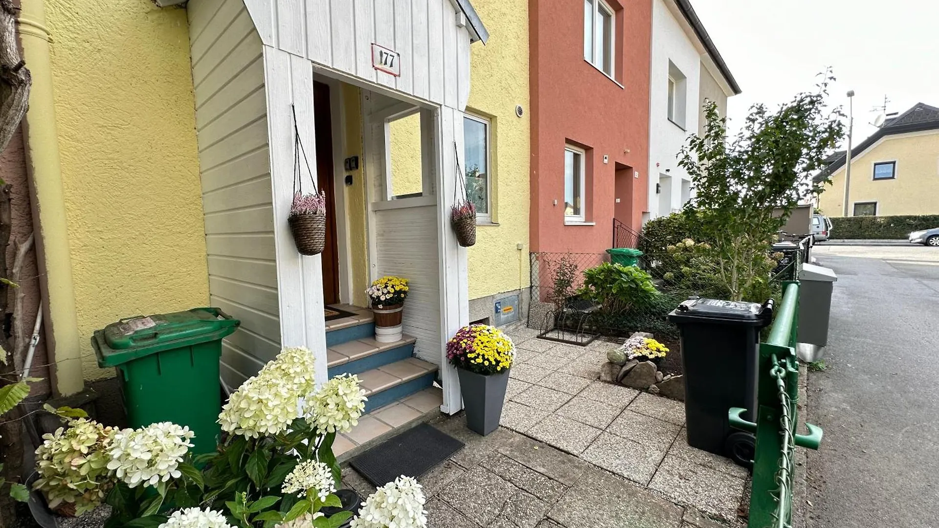 The Peaceful Garden Family Stay With Free Parking Salzbourg